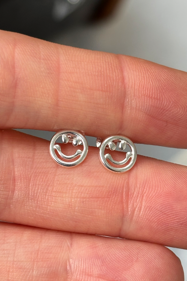 Studs & Mini Hoop Earrings