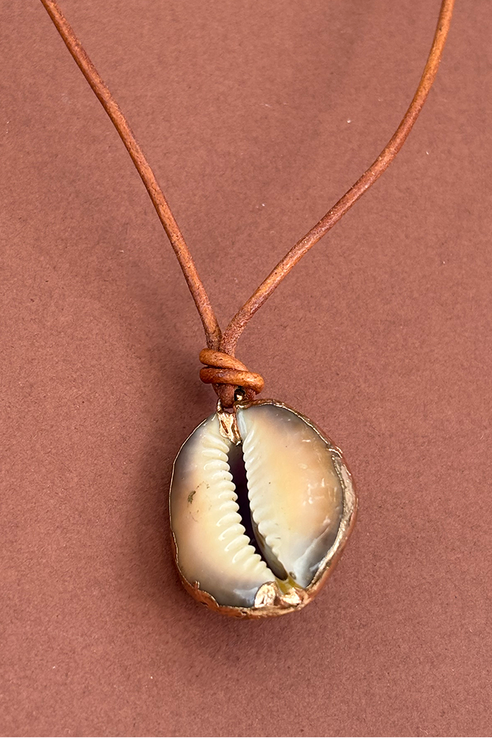 COWRIE on a string #Archive Price