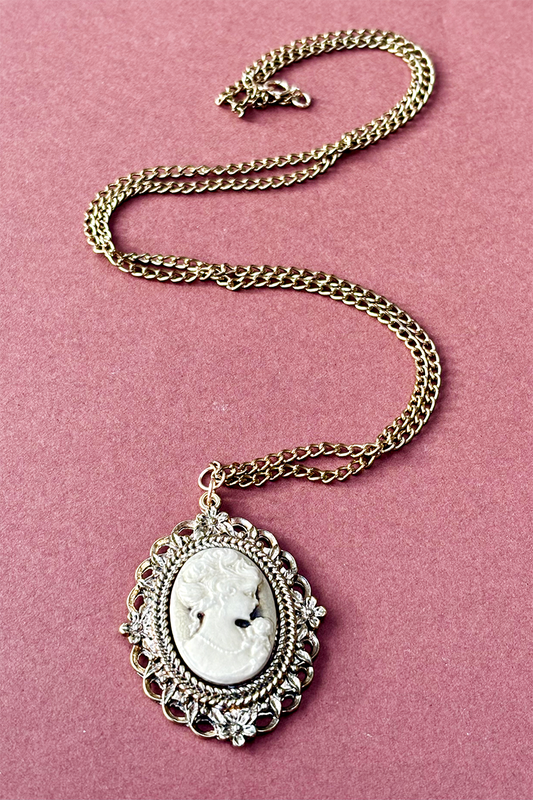 PL X RI - Portrait #Archive price