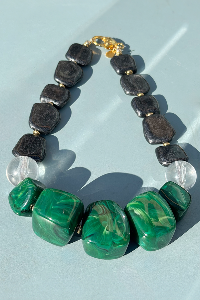 PL X RI - Chunky green beaded