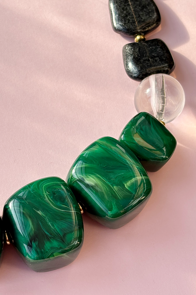 PL X RI - Chunky green beaded