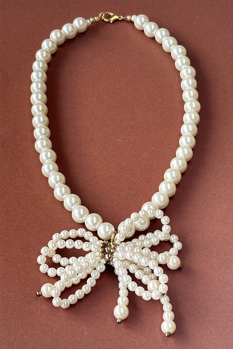 PL X RI - Bow of pearls