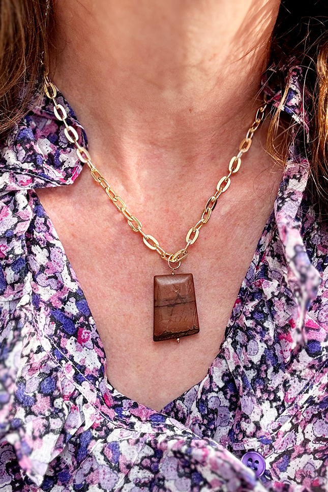 PL X RI - Asymmetric brown stone